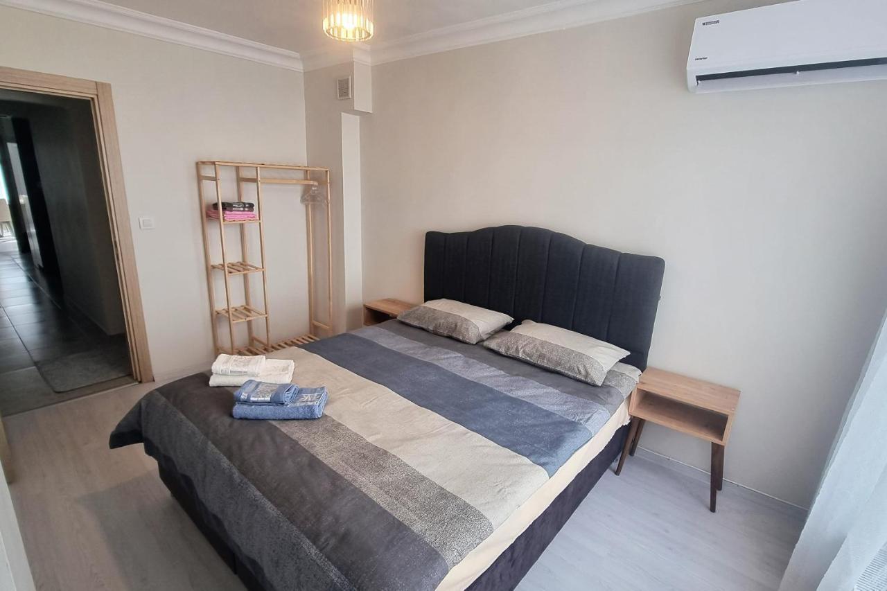2 Bedroom - In The Hearth Of Kadikoey Provincia di Istanbul
